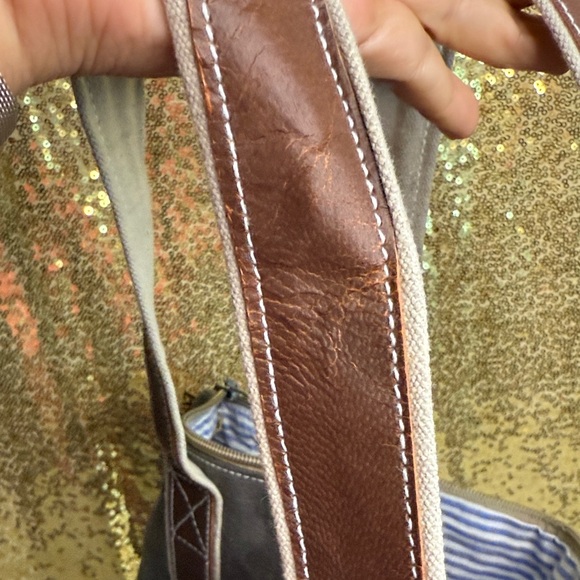 Brown and Gray Tote Bag - Picture 8 of 8